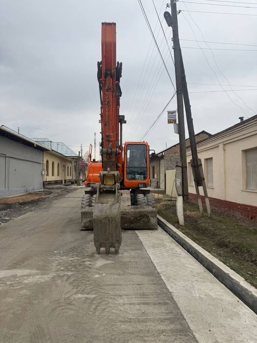 Ekskavator doosan 180 w