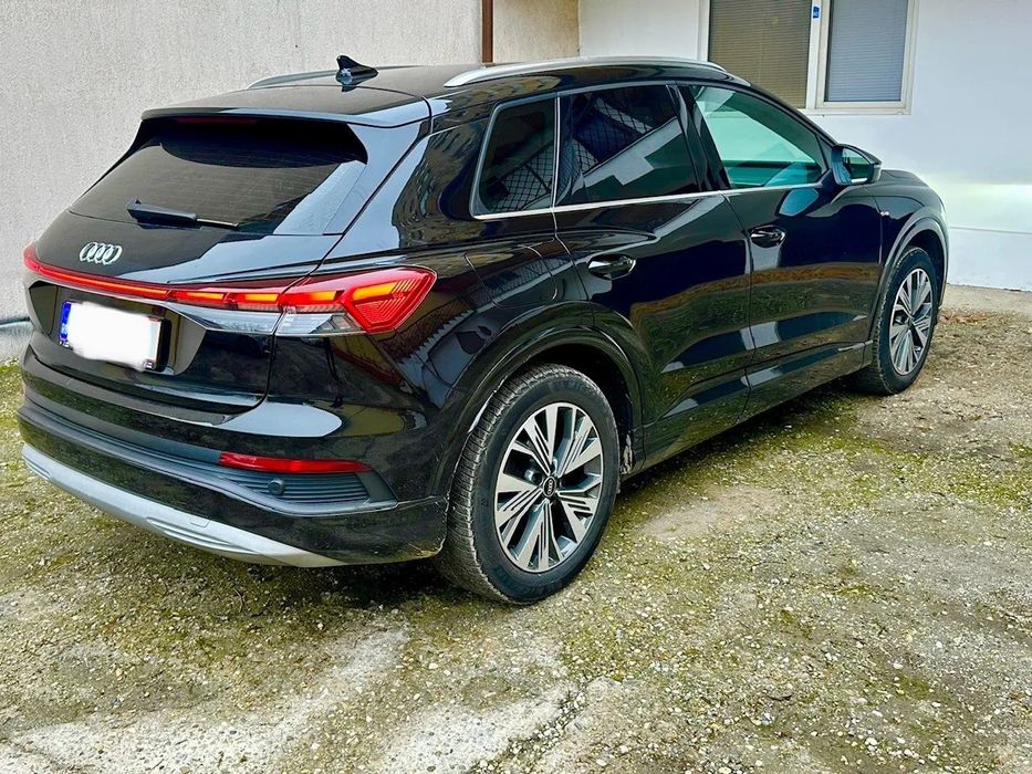 Audi Q4 Audi Q4 40 E-Tron 100% electric 82Kw SOH 96% baterie autonomie 500km