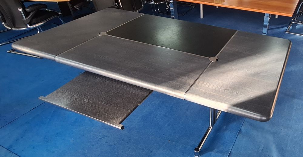 Немска конферетна и посетителска маса за дова и офиса оборудване