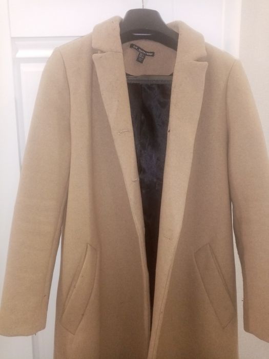 Пальто демисезонная