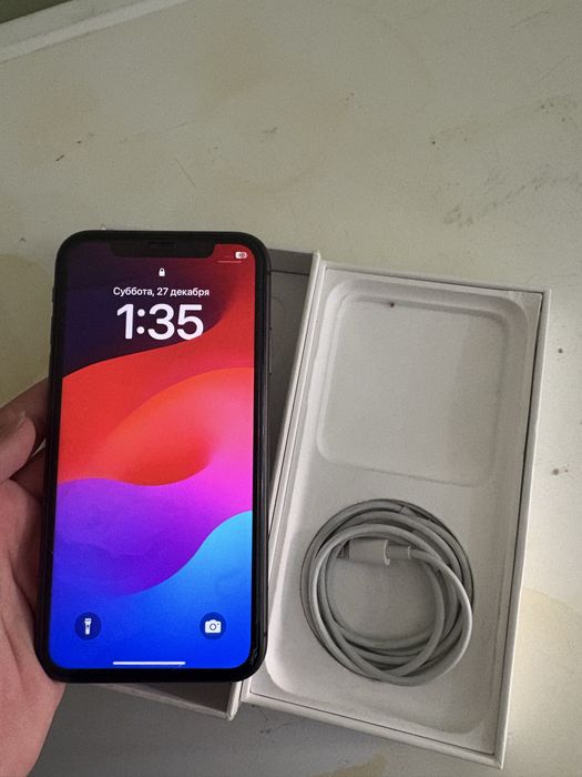 продаётся айфон 11 128гб
