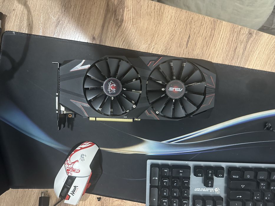 Продам Gtx 1070ti 8 gb..