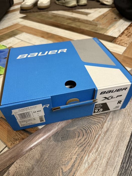 Продам хоккейные коньки