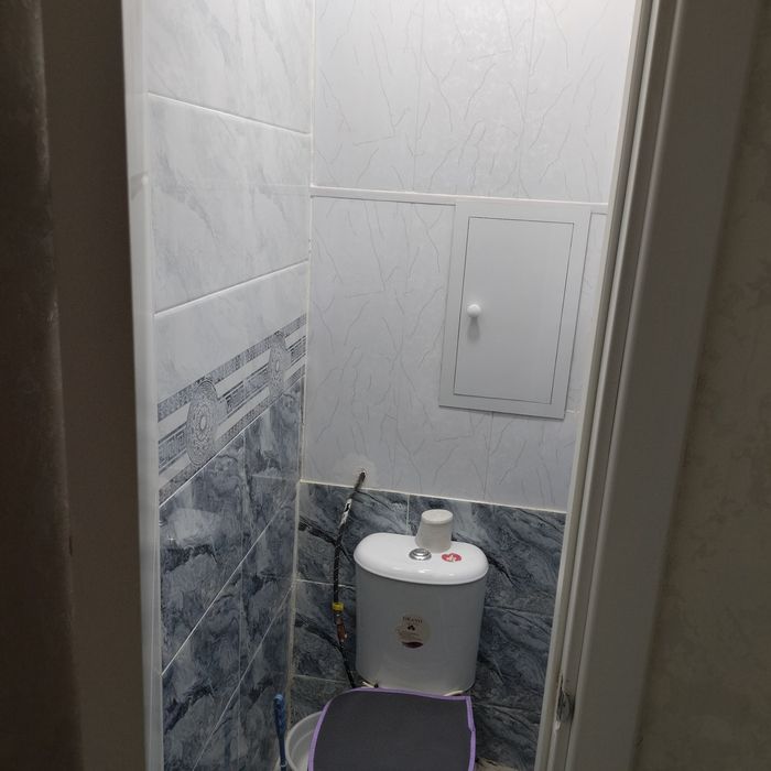 Zangiota tumani Myassokombinatda 4-qavatli domni 1chi qavati sotiladi