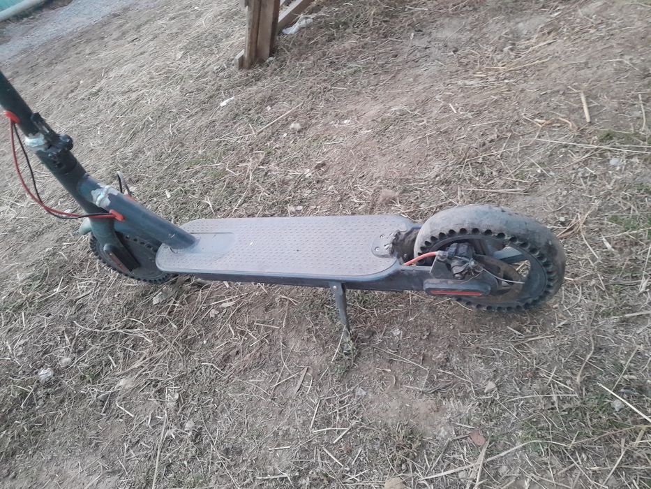 Продам электросамокат