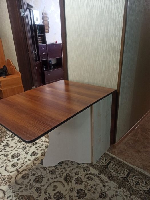 Стол раскладкшка