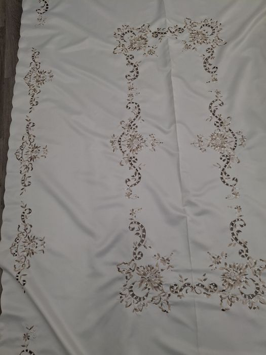 Скатерть с салфетками