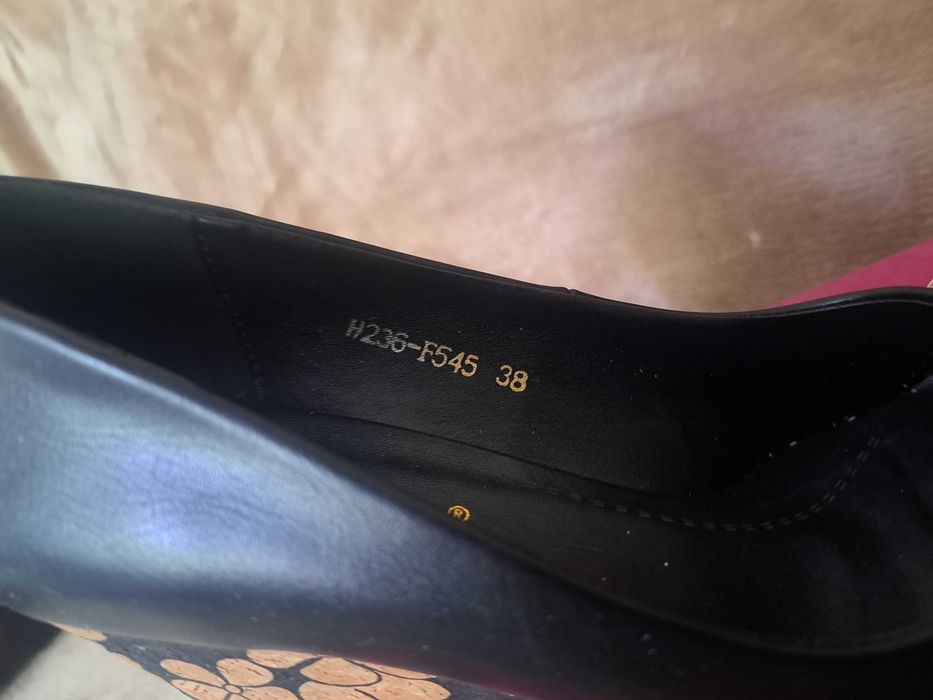 Туфли кожаные 38 размер