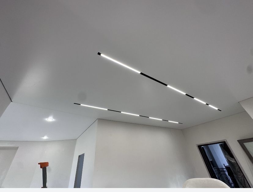 Натяжные потолки