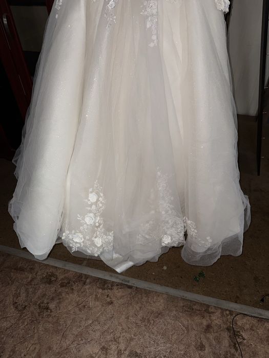 Платье свадебное