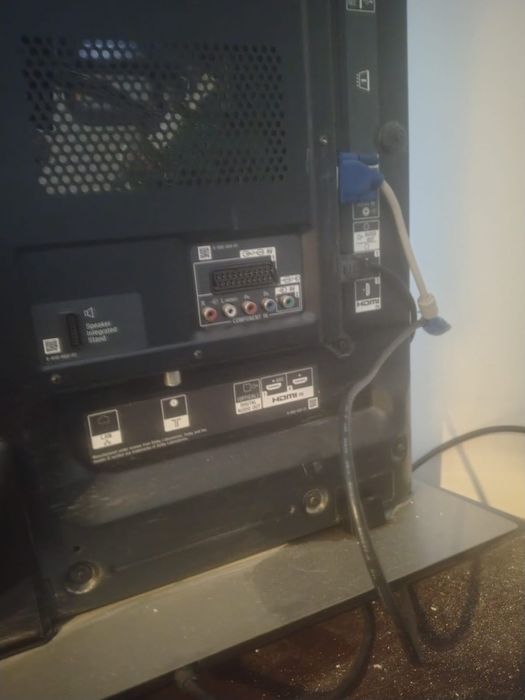 Продам телевизор