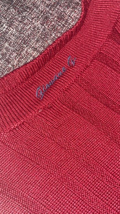 Свитер Giovane Gentile оригинальный