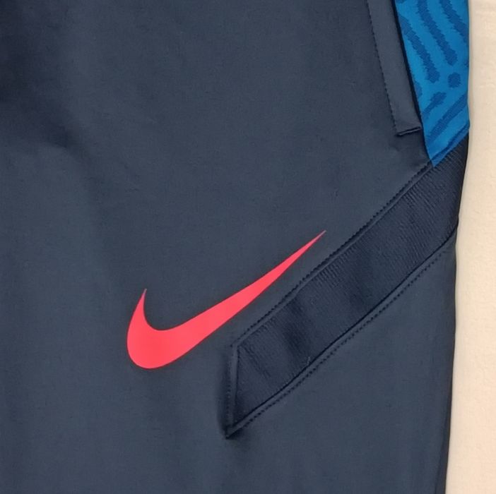 Nike DRI-FIT Strike Pants оригинално долнище M Найк спорт долница
