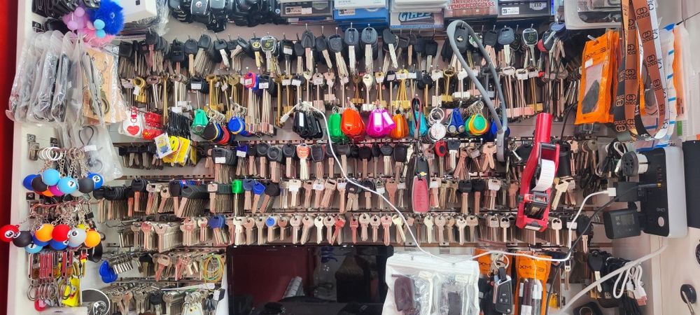 Kalit yasash xizmati ish vaqti 10:00/21:00