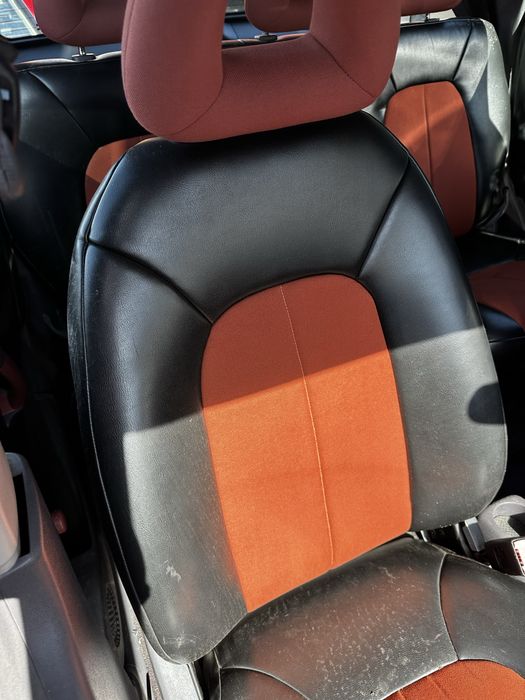 Салон за Мерцедес А класа