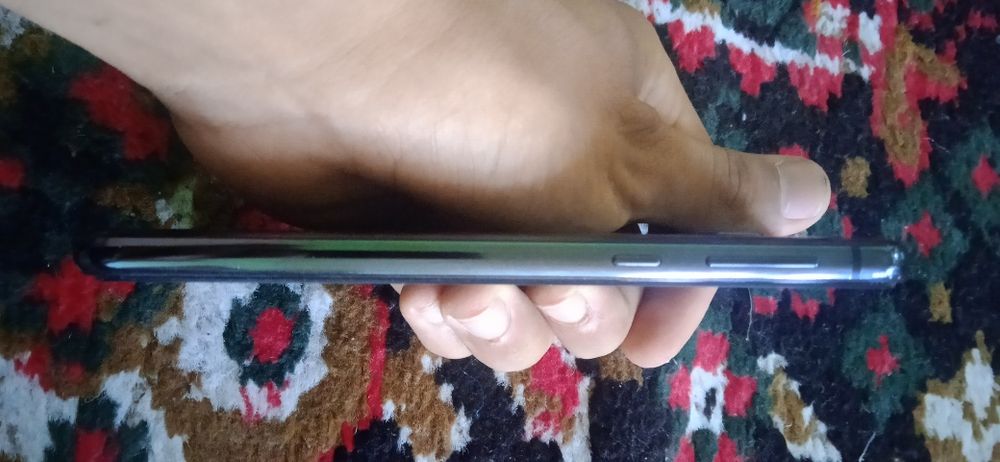 Samsung Galaxy S10 E