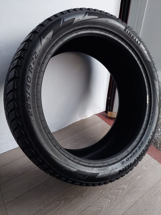Шына Pirelli 285/40/22