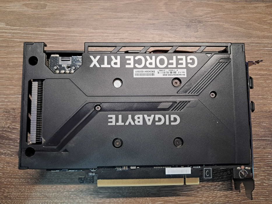 Placa video RTX 4060 Gigabyte Windforce OC