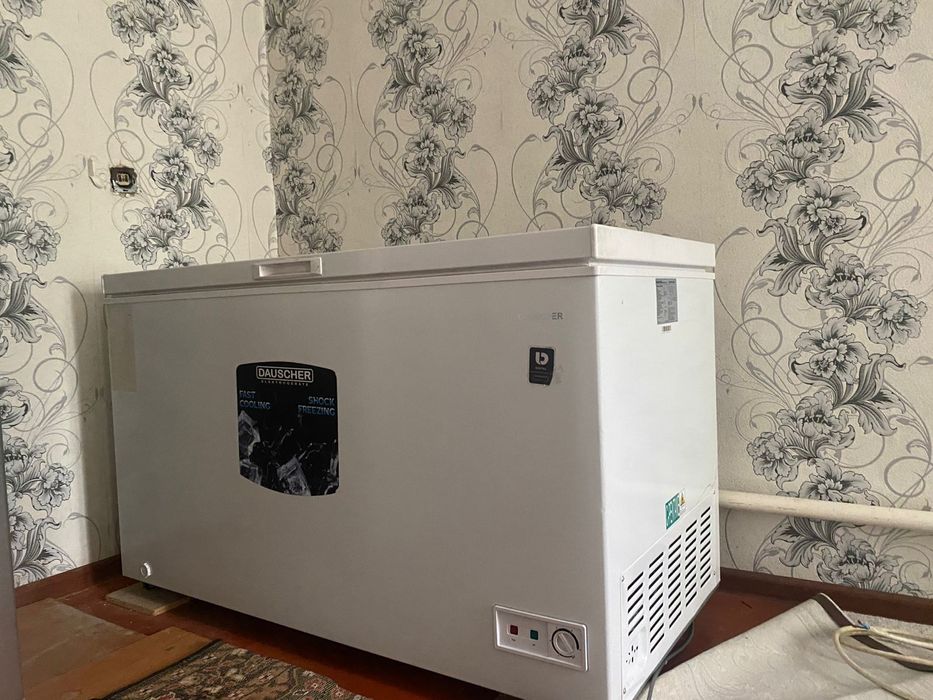 Морозильник в отличном состоянии