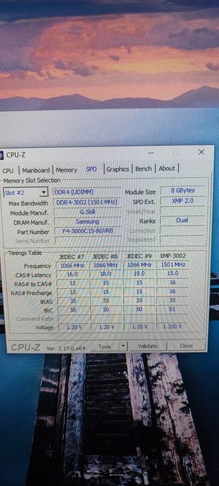 Компютър геймърски  ryzen 5600x ,rx 6600xt ,16 рам 3000mhz, захр.650+