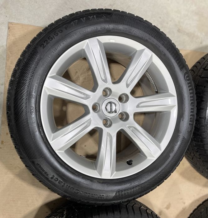Jante Roti iarna 17 Volvo V90 S90 225/55R17 DOT2022 Continental