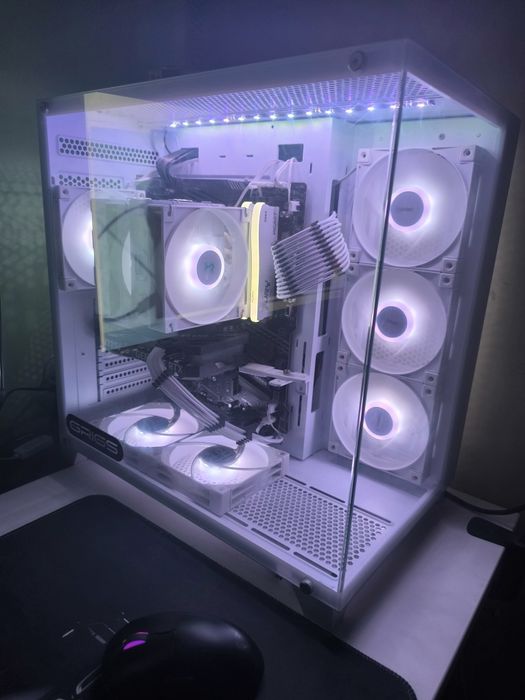 Продавам гейминг компютър GRIGS NOVA