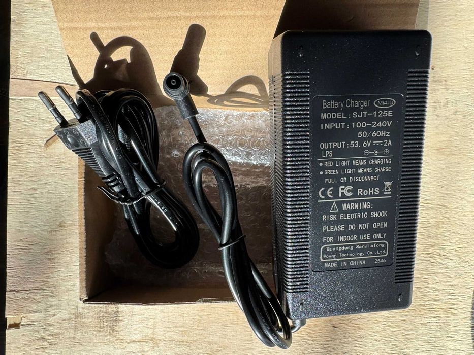 Incarcator de 53.6V pentru Xiaomi 4 Ultra sau MI 4 pro, noi