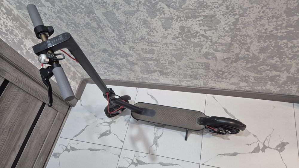 Продаётся электросамокат