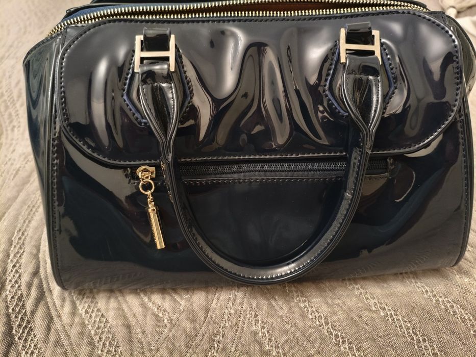 Расспродажа сумок