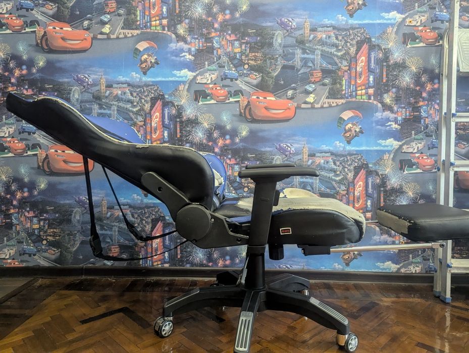 кресло игровое состояние плачевное