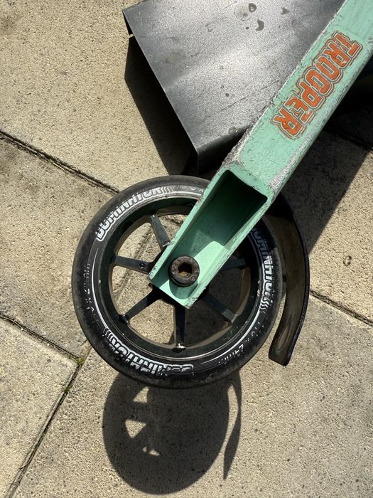 Vand trotienta freestyle Dominator-Trooper