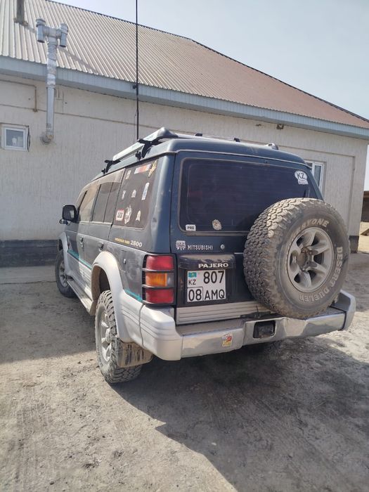Машина Mitsubishi pajero intercooler turbo