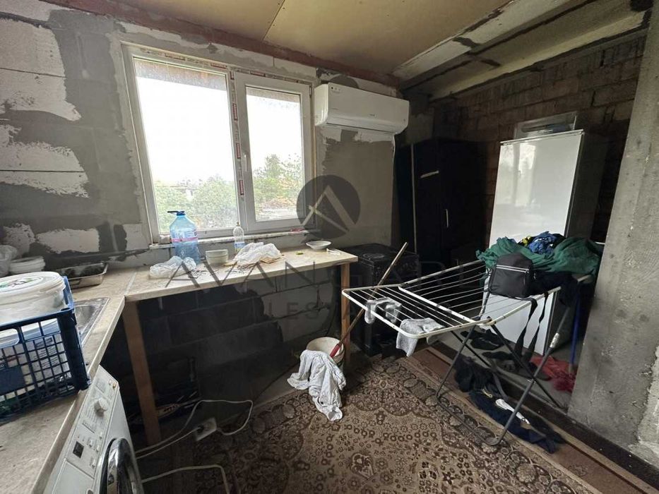 оф.21097 Етаж от къща Прослав