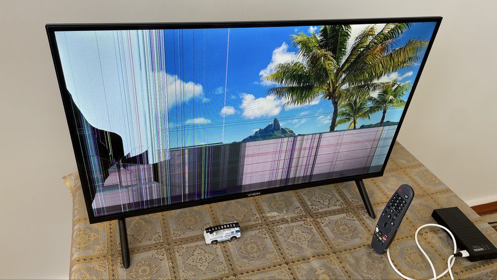 Телевизор Yasin Смарт Тв