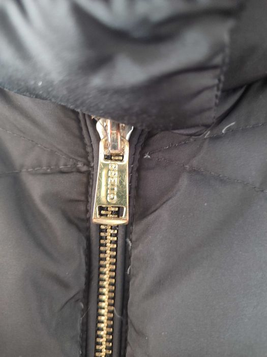 Дамско Пухено Яке Guess , M размер