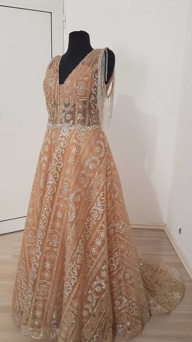 Състояние използвани облечени за по два часа