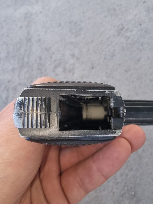 K -17 temir pistolet