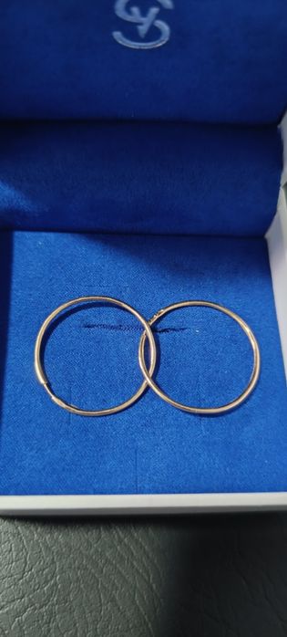 Продам золото 585 пробы.