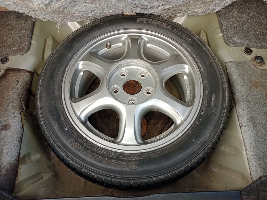 Продам колеса на запаску