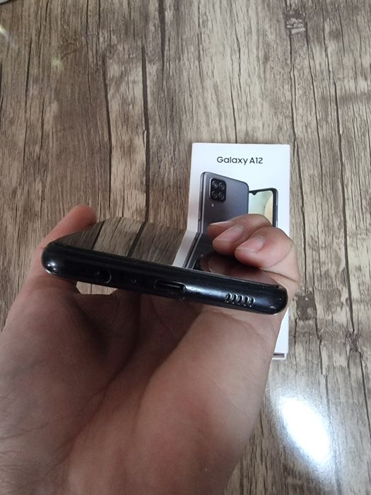 Samsung galaxy A12