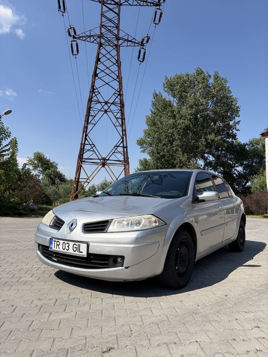 RENAULT Megane