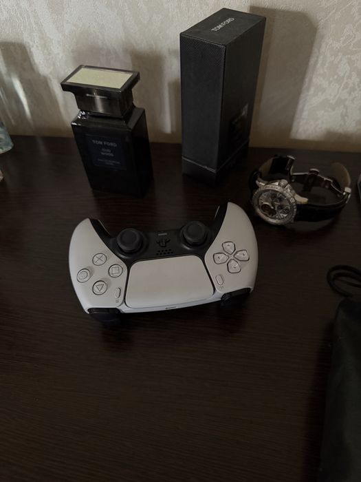 Продам джойстик ps 5
