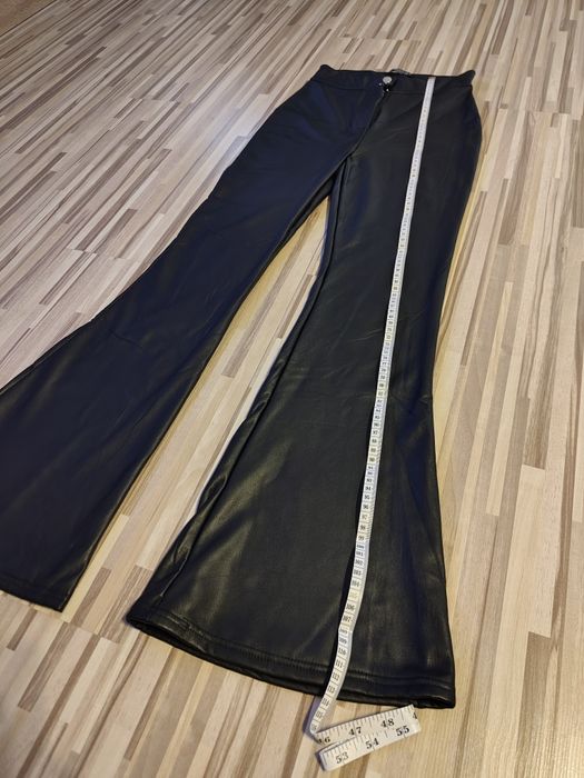 Pantaloni piele sintetica, măsura M