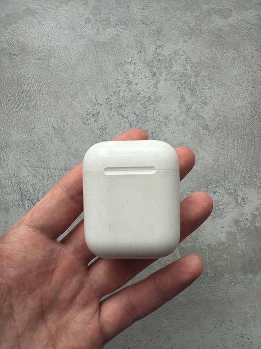 Продам Airpods 2