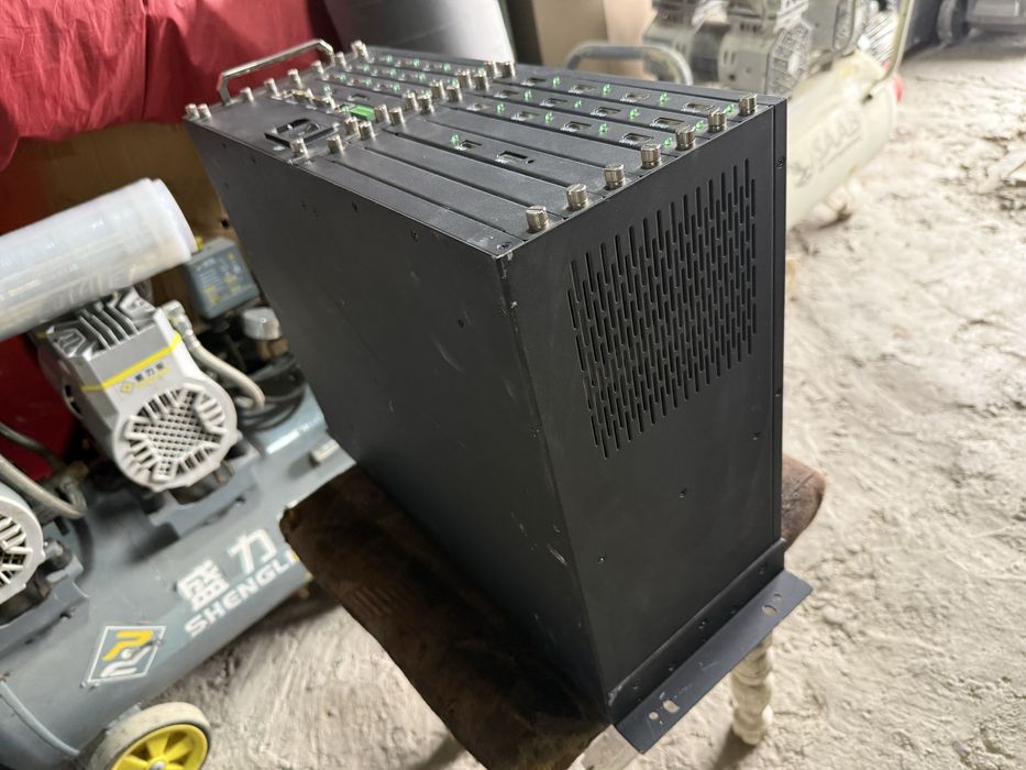 * видео коммутатор - процессор для видео стены