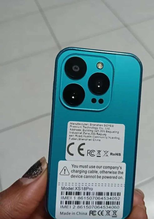 Мини смартфон 3G – компактен, стилен и практичен