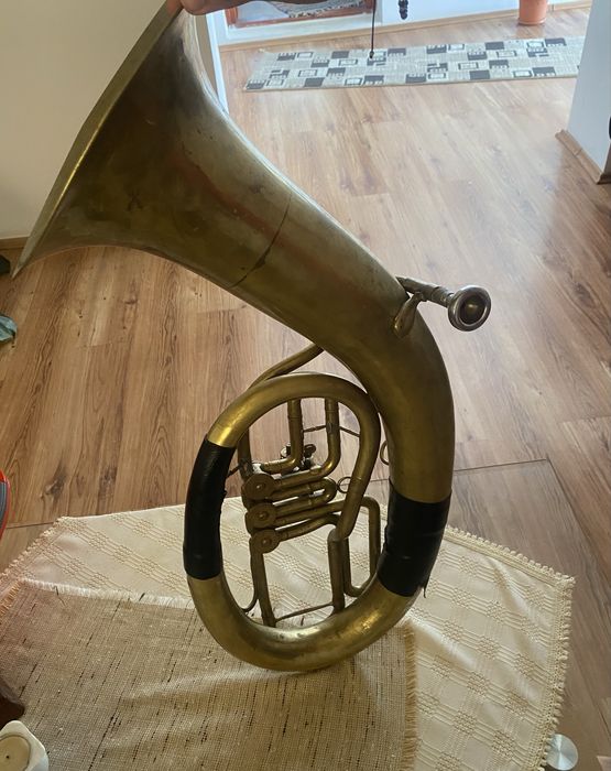 Bând bas mic fanfară