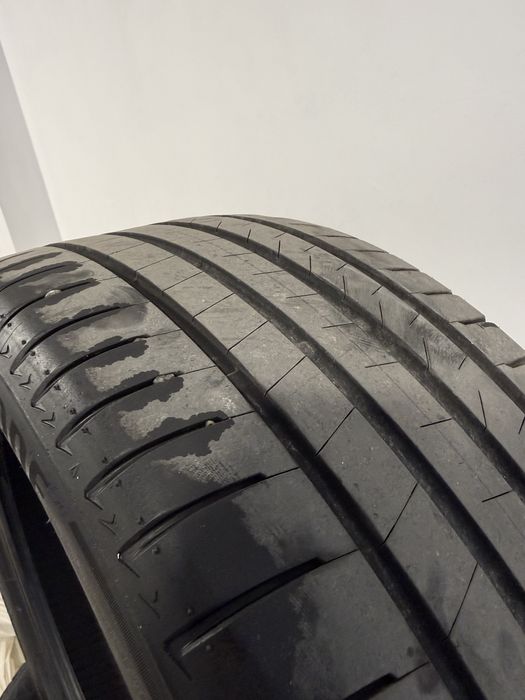 Летни гуми 285/40/21 4бр. Bridgestone и 4бр. Pirelli