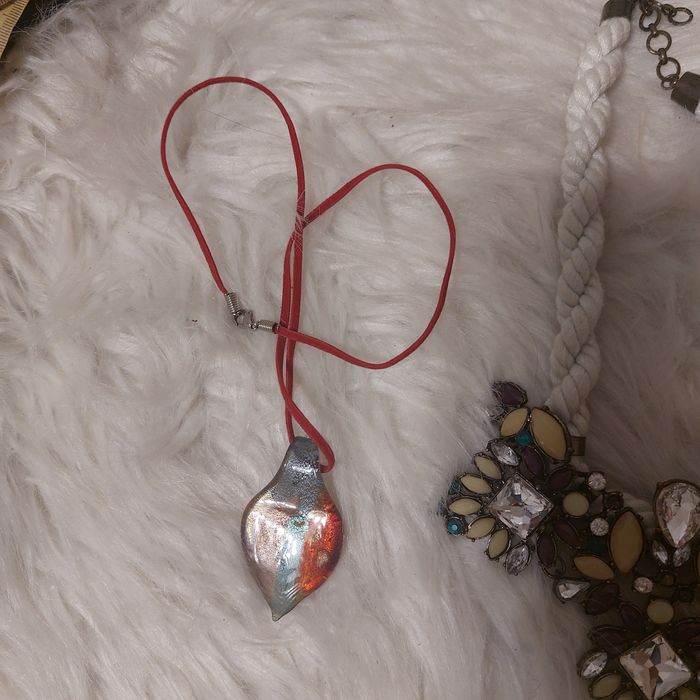 Кулон отдам бесплатно