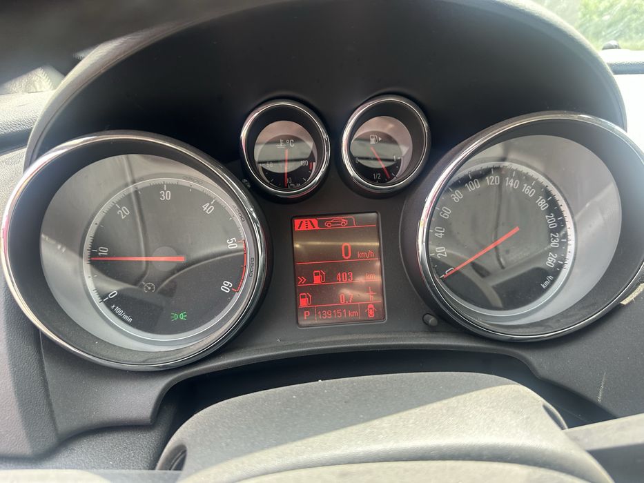 Opel Astra J GTC 2.0cdti-165к.с-A20DTH - НА ЧАСТИ!